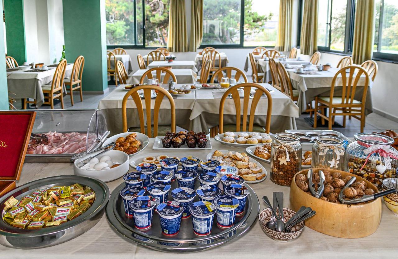 Hotel Paris Lido di Camaiore Ngoại thất bức ảnh