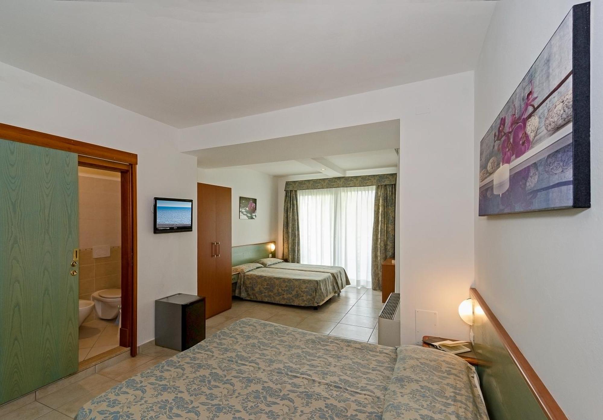 Hotel Paris Lido di Camaiore Phòng bức ảnh