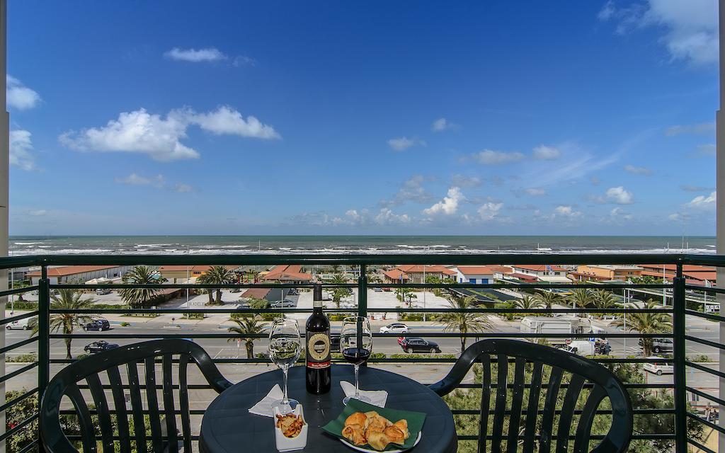 Hotel Paris Lido di Camaiore Ngoại thất bức ảnh
